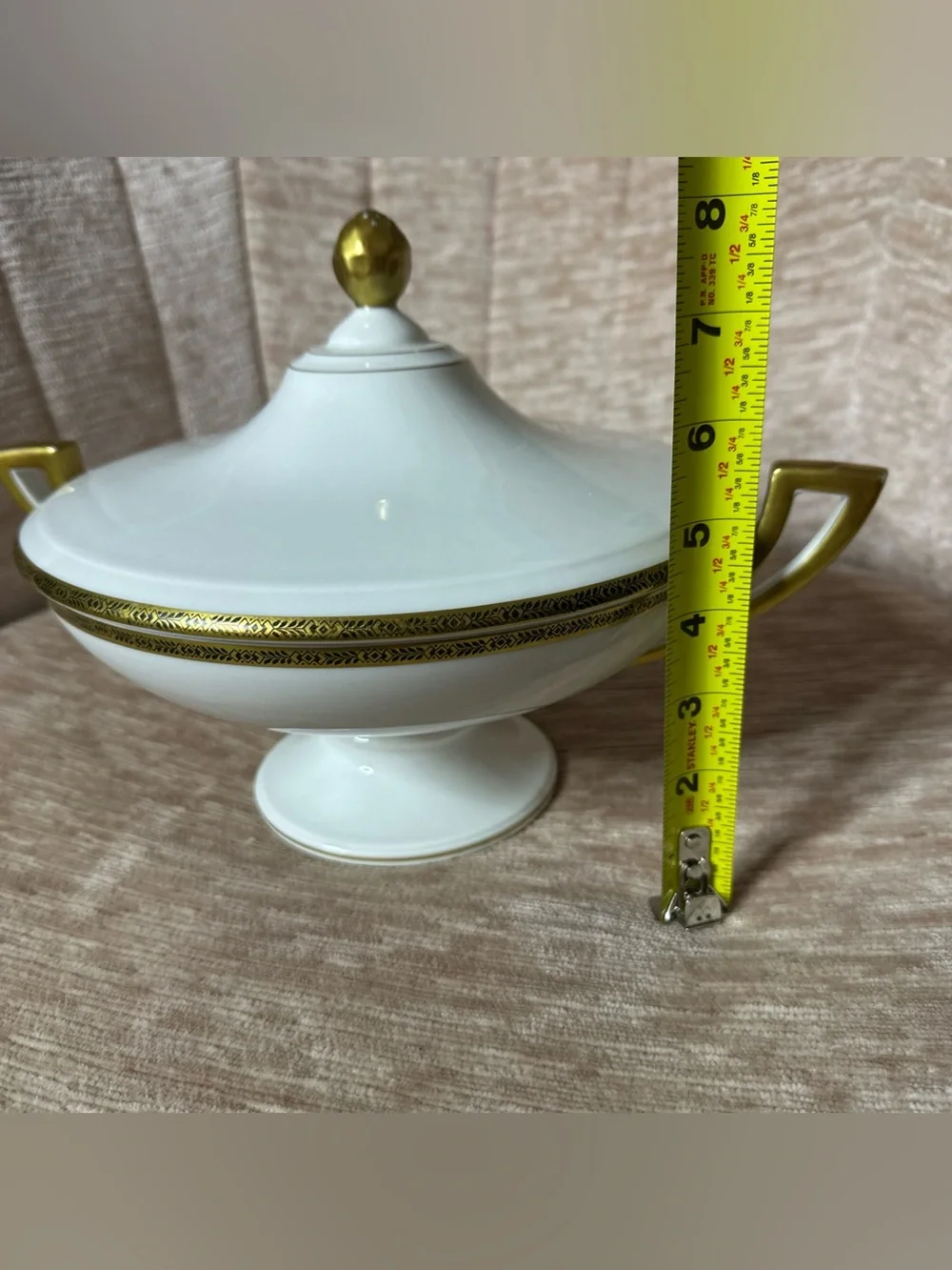 Wittelsbach Lidded Serving Dish Bowl Tureen Gold Porcelain Germany